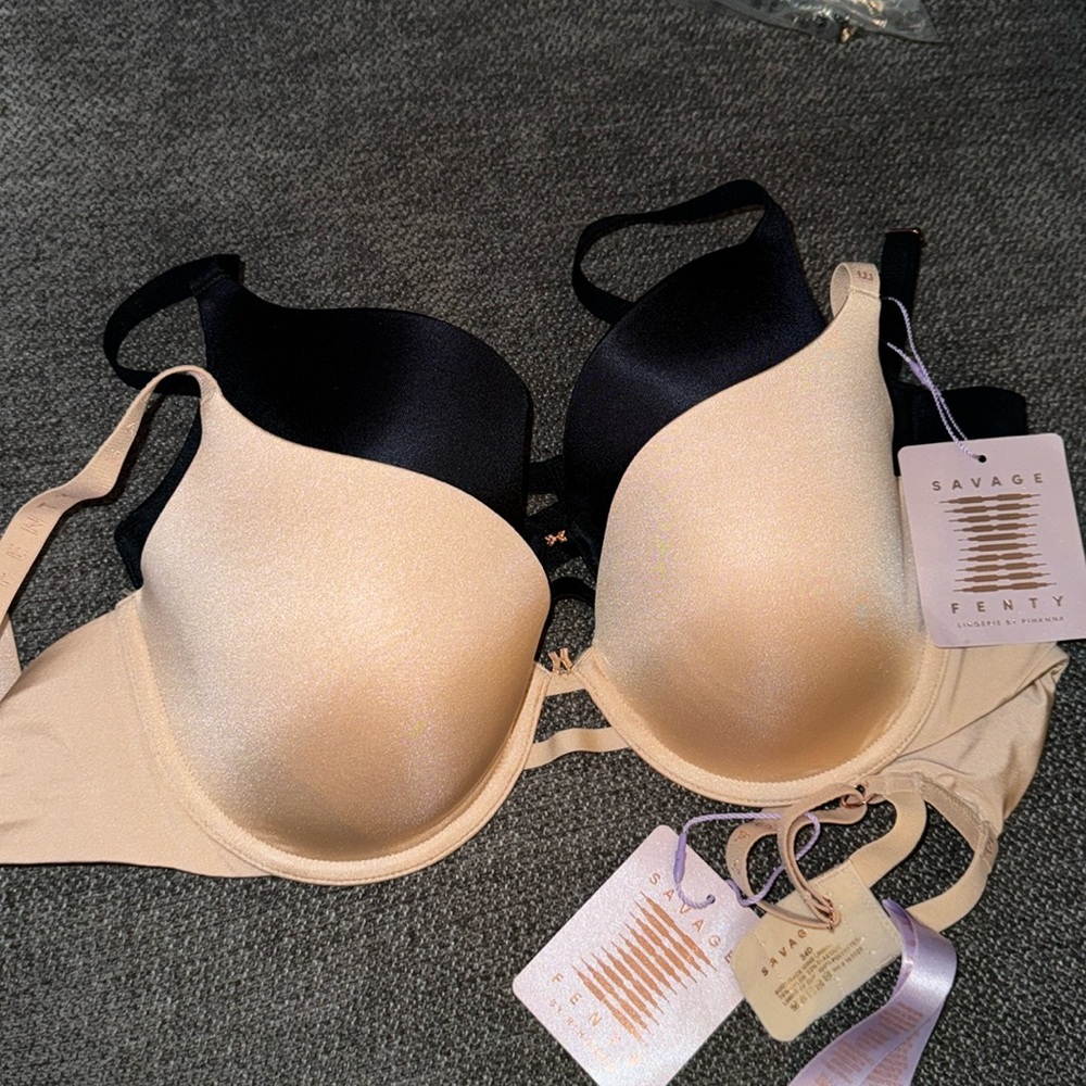 Fenty Savage Bras 34D